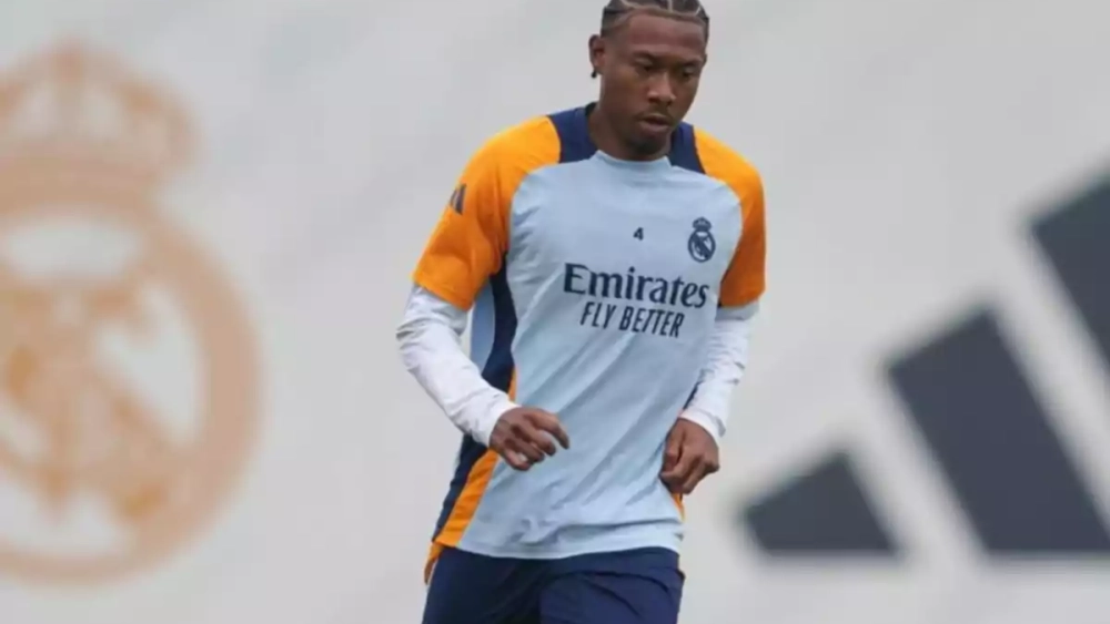 David Alaba entrenando en solitario David Alaba entrenando en solitario