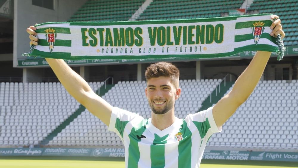Théo Zidane en el día de su presentación oficial con el Córdoba CF. Théo Zidane en el día de su presentación oficial con el Córdoba CF.