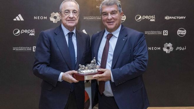 Florentino Pérez junto a Joan Laporta. Florentino Pérez junto a Joan Laporta.