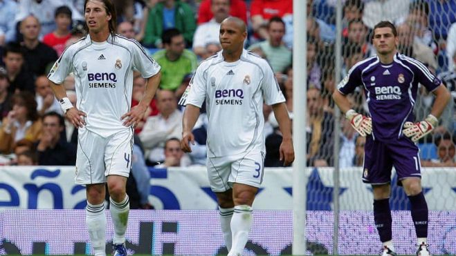 La reaction de Roberto Carlos a tout dit lorsquil a La reaction de Roberto Carlos a tout dit lorsquil a