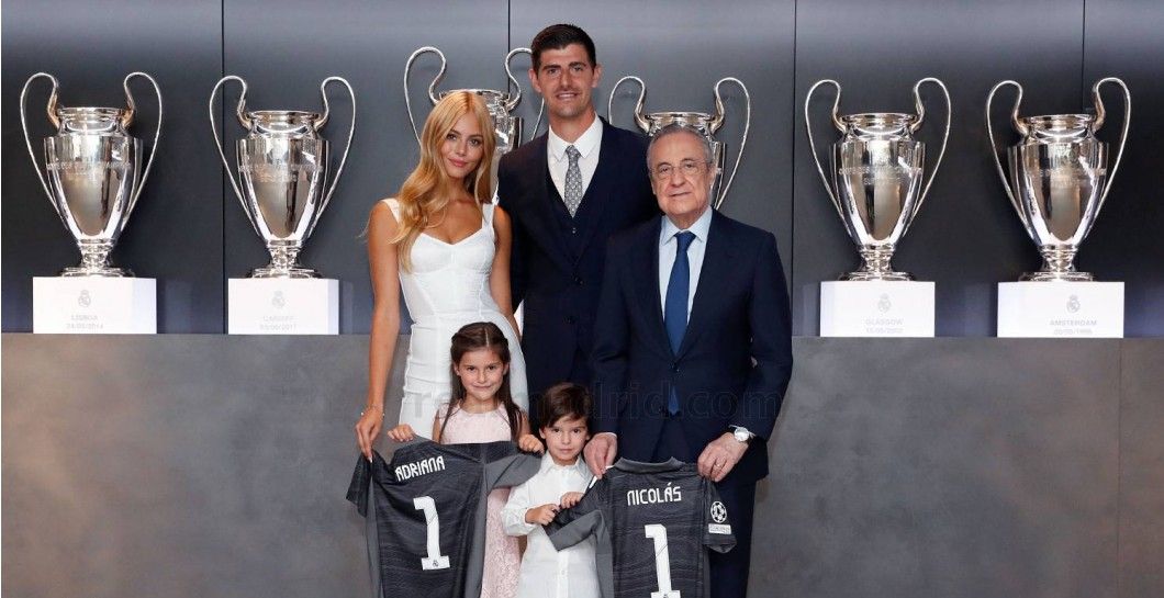 Thibaut Courtois junto a su familia