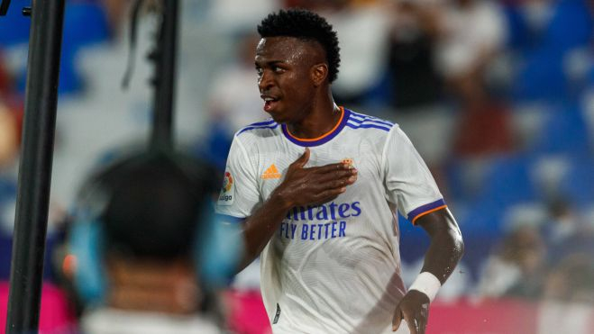 Vinicius es la sensación blanca del momento Vinicius es la sensación blanca del momento