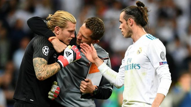 Bale consoló a Karius Bale consoló a Karius