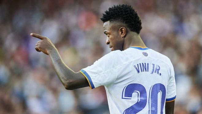 Vinicius debe quedarse en el Real Madrid Vinicius debe quedarse en el Real Madrid
