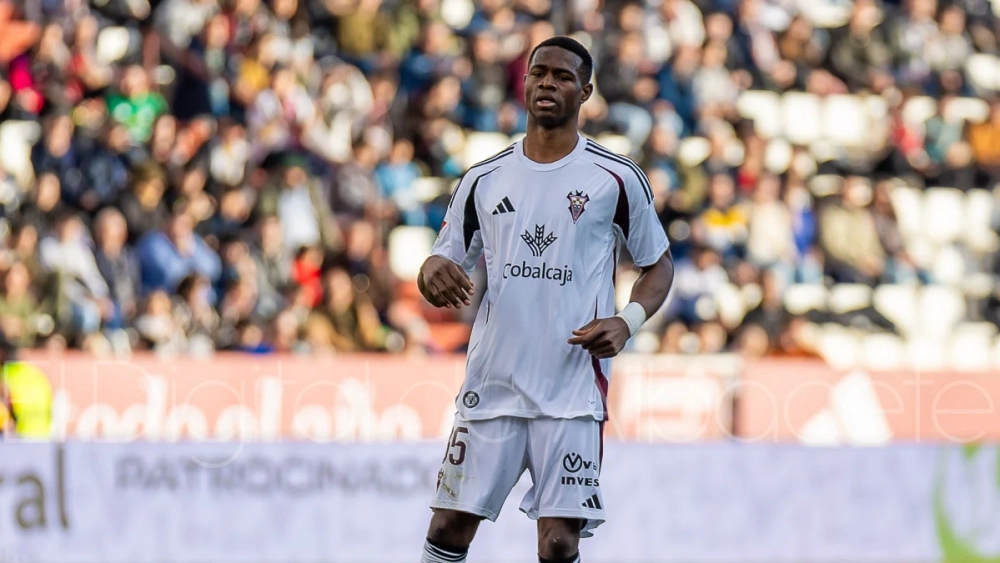 El atacante camerunés tiene a varios clubes de gran nivel en Europa siguiendo su progresión.