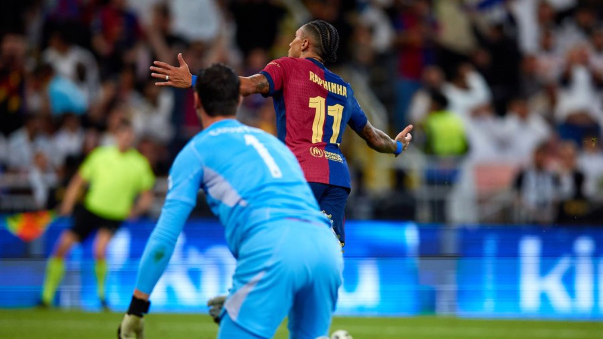 El dato que demuestra lo mal que está el Real Madrid en defensa: repercute a Courtois