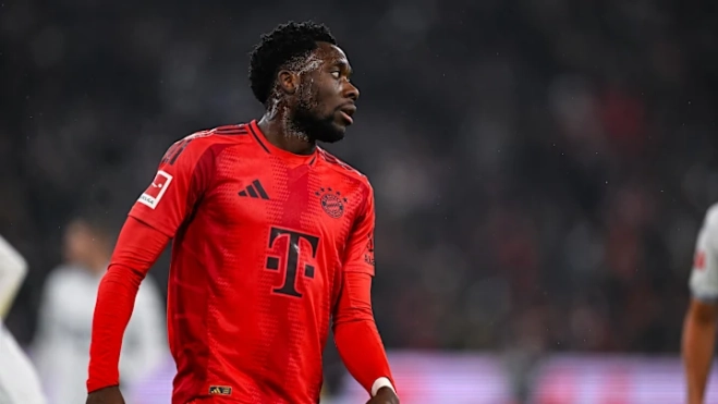 Alphonso Davies durante un partido con el Bayern. Alphonso Davies durante un partido con el Bayern.