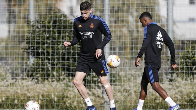 1352494170.0 1352494170.0