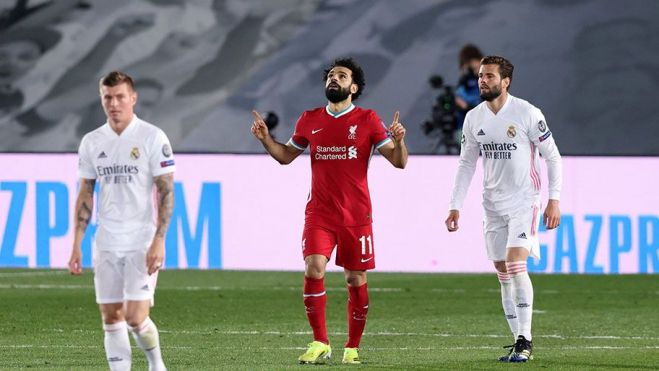 Salah podría encajar en el once de Ancelotti