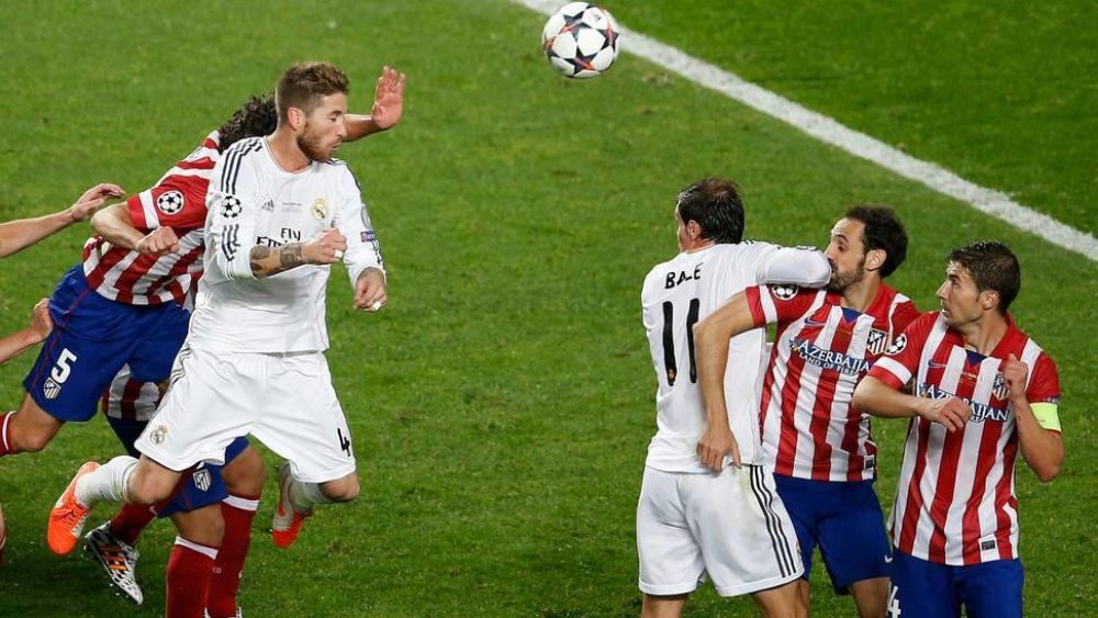 Sergio Ramos, marcando el gol de la final de la Champions de 2014 al Atlético de Madrid, forzando la prórroga, en un partido que acabaría ganando el Madrid (4-1).