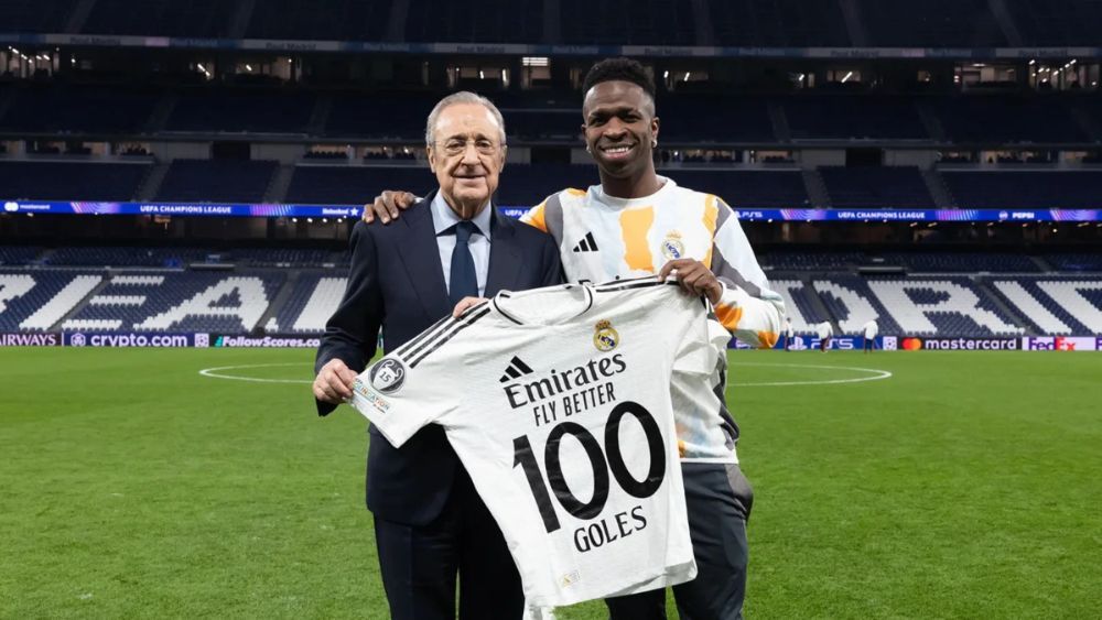 Florentino Pérez y Vinicius Junior, celebrando que el jugador ya ha superado el centenar de goles con el Real Madrid. Florentino Pérez y Vinicius Junior, celebrando que el jugador ya ha superado el centenar de goles con el Real Madrid.