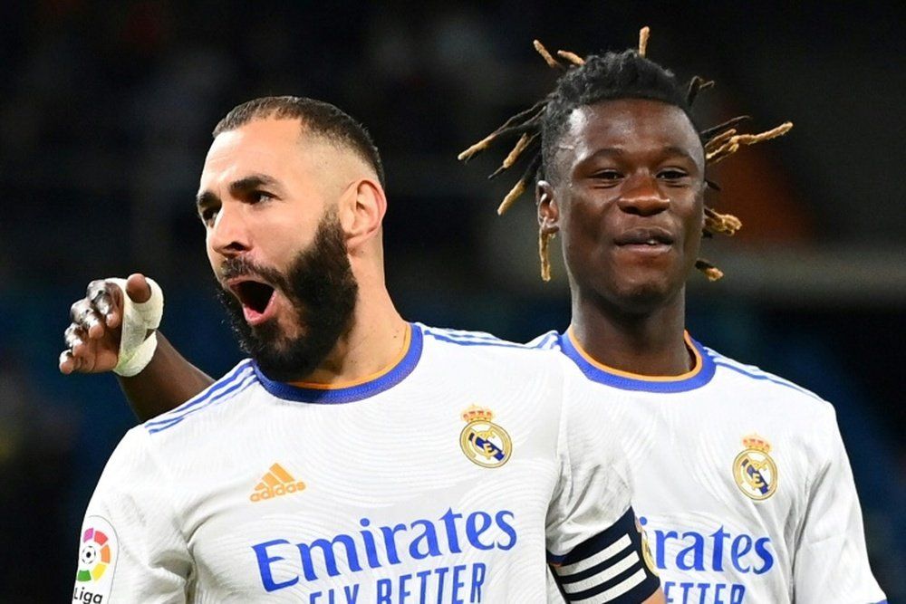 Benzema y Camavinga celebrando un gol