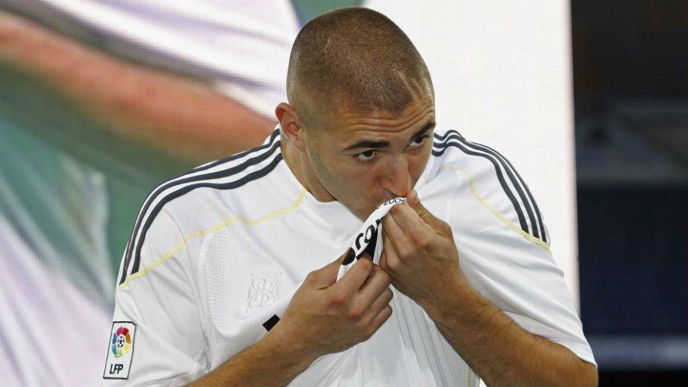 Benzema bésame más Benzema bésame más