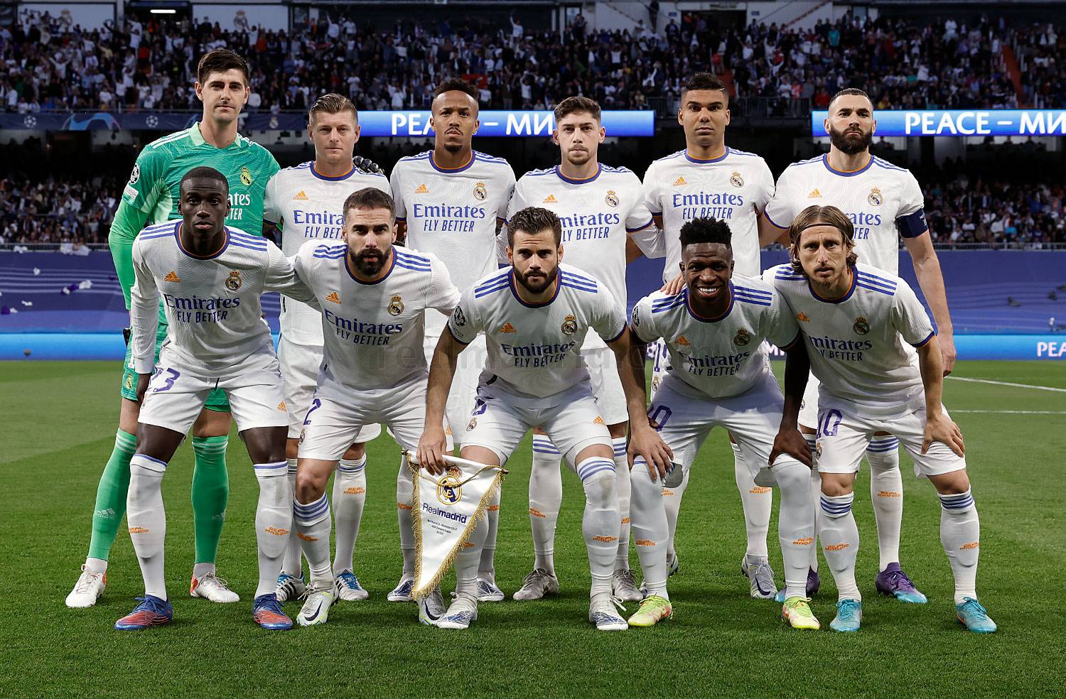 Once inicial del Real Madrid ante el City