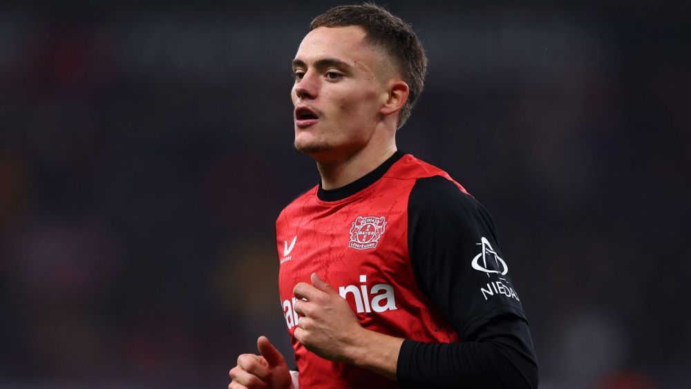 Florian Wirtz durante un partido con el Bayer Leverkusen Florian Wirtz durante un partido con el Bayer Leverkusen