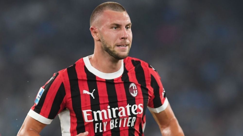 Strahinja Pavlovic, durante un partido con el Milan en esta temporada, podría estar en la órbita del Real Madrid. Strahinja Pavlovic, durante un partido con el Milan en esta temporada, podría estar en la órbita del Real Madrid.