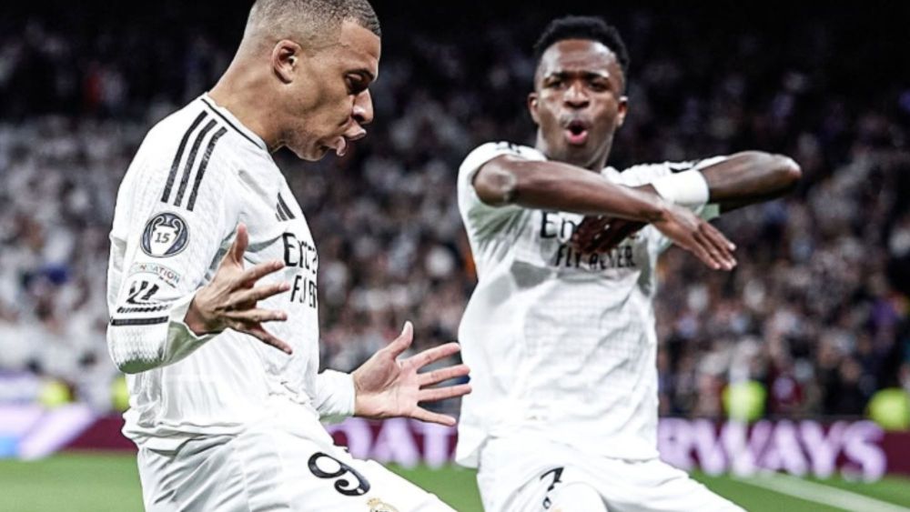 Mbappé y Vinicius celebrando el primer gol Mbappé y Vinicius celebrando el primer gol