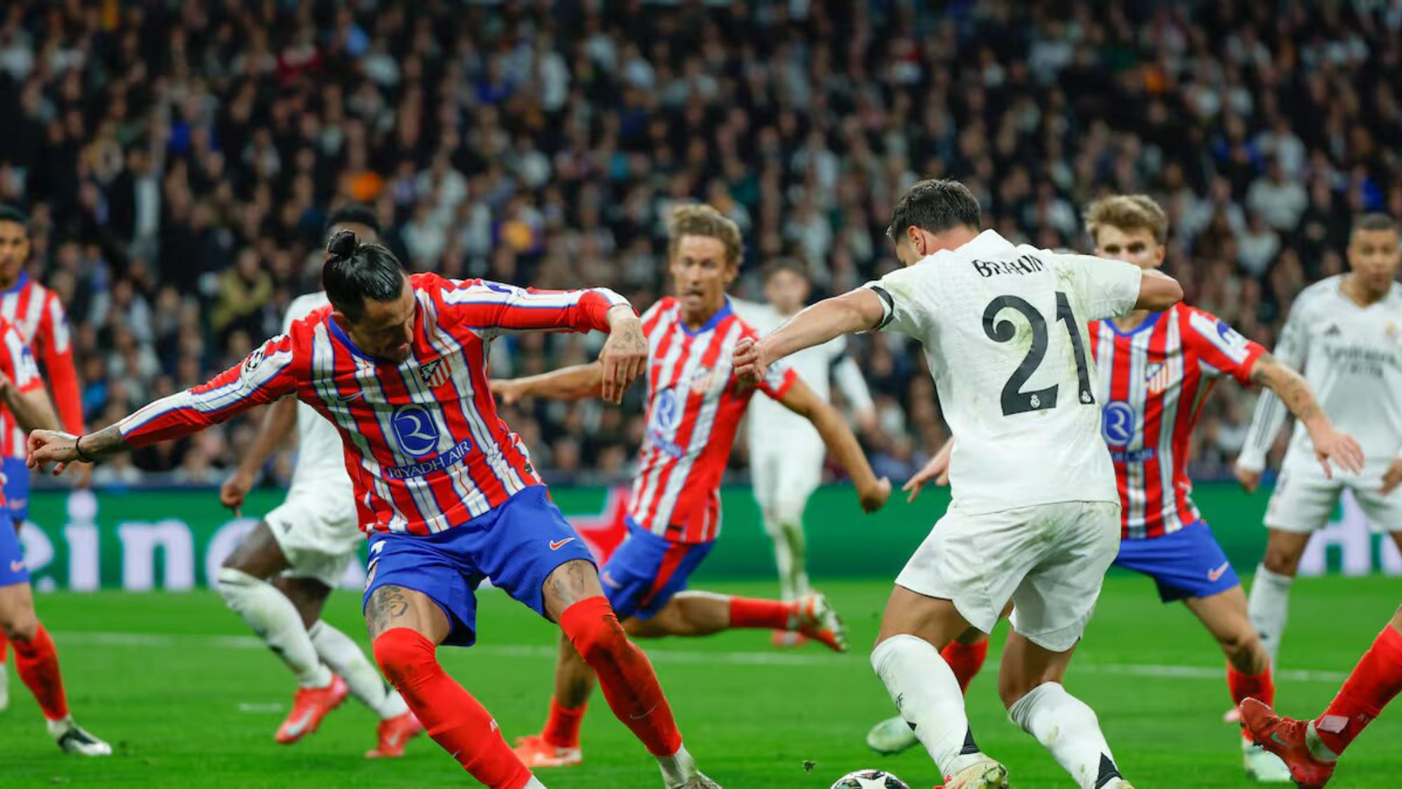 Una genialidad de Brahim Diaz da una ligera ventaja al Real Madrid de cara a la vuelta de los octavos de Champions Una genialidad de Brahim Diaz da una ligera ventaja al Real Madrid de cara a la vuelta de los octavos de Champions