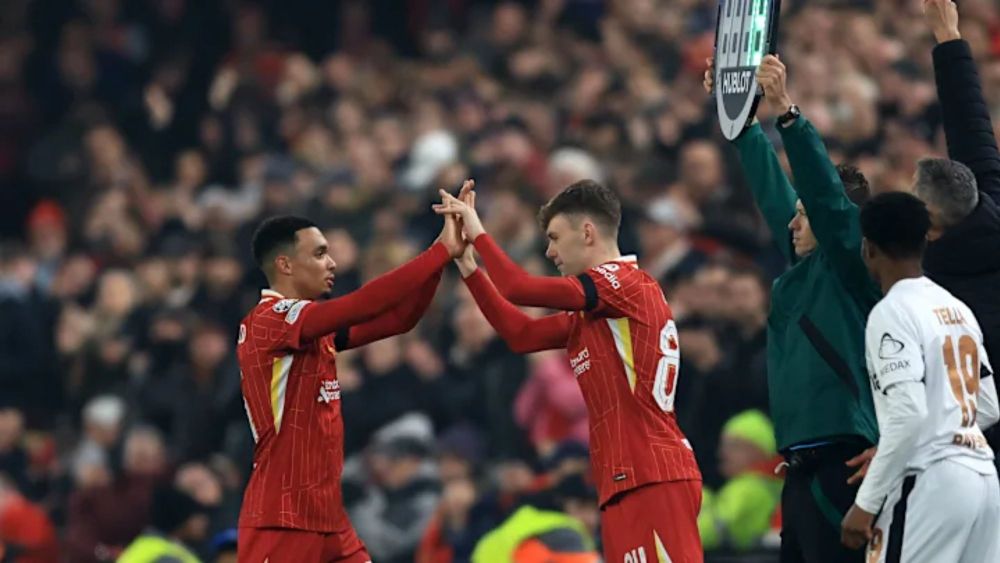 Conor Bradley podría ser el relevo natural de Trent Alexander-Arnold en el Liverpool. Conor Bradley podría ser el relevo natural de Trent Alexander-Arnold en el Liverpool.