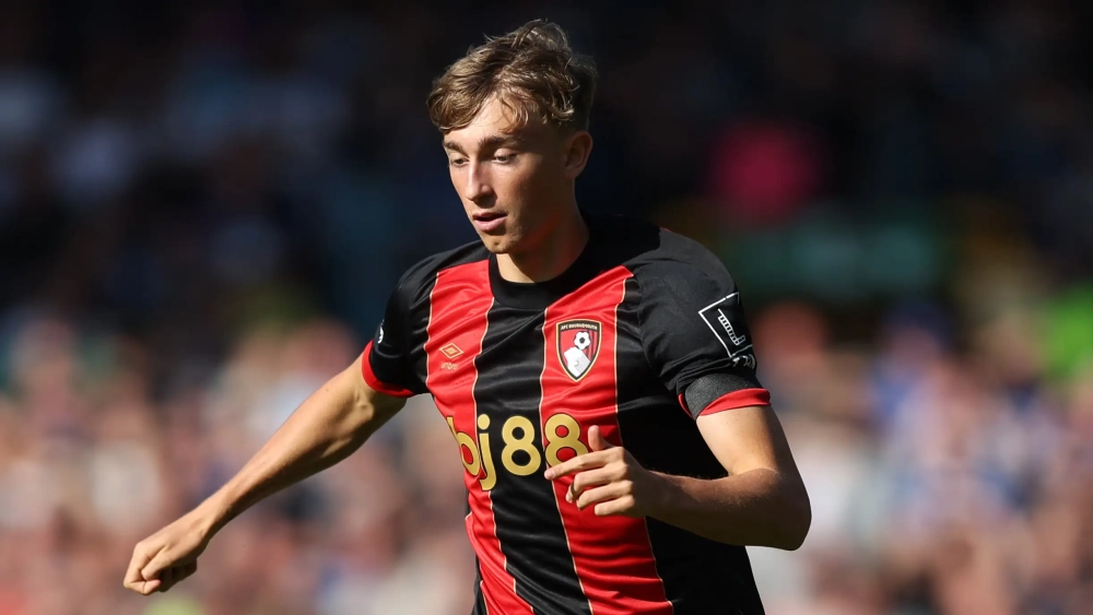 El Real Madrid está pensando en Dean Huijsen para reforzar la línea defensiva. El Real Madrid está pensando en Dean Huijsen para reforzar la línea defensiva.