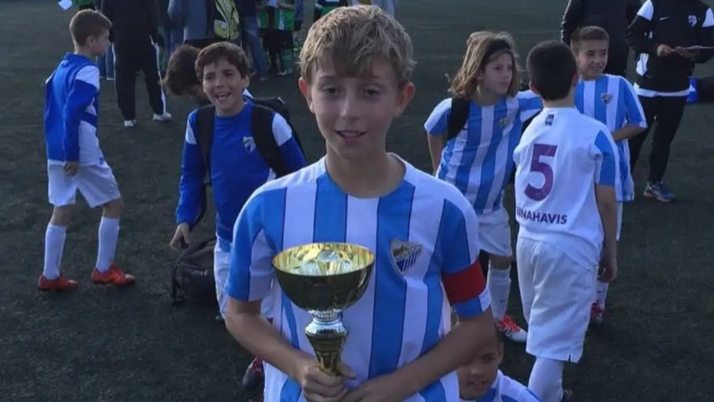Dean Huijsen durante su etapa formativa en el Málaga CF. Dean Huijsen durante su etapa formativa en el Málaga CF.