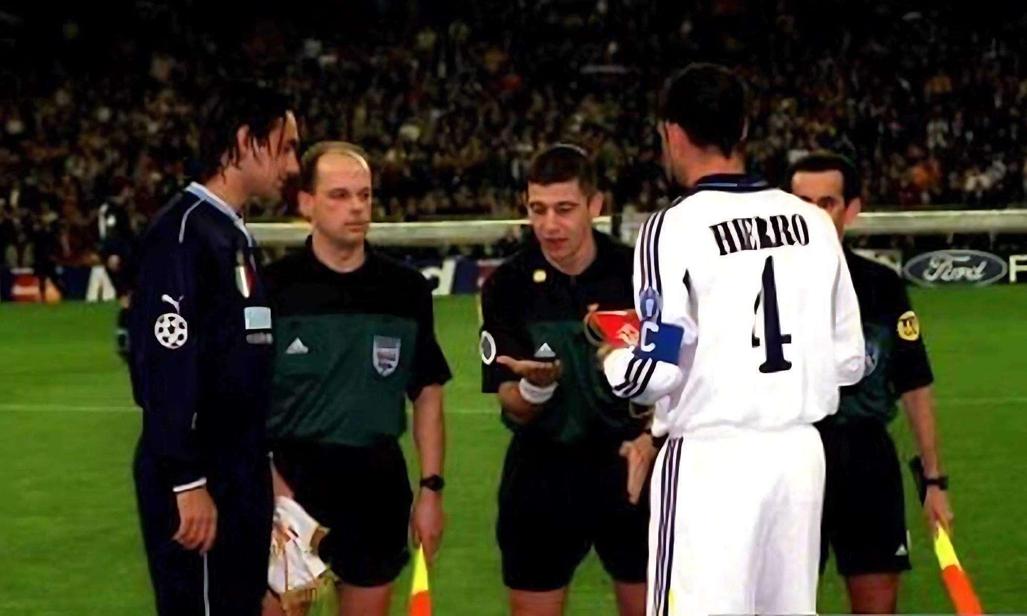 Nesta y Hierro durante el Sorteo de capitanes Nesta y Hierro durante el Sorteo de capitanes