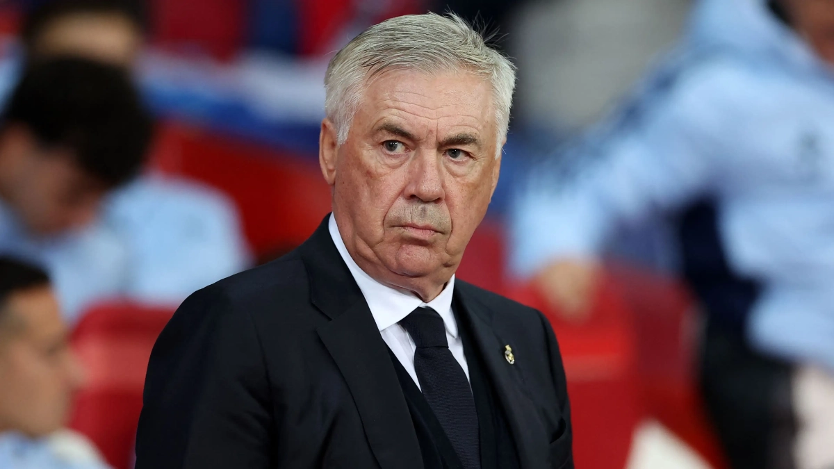 Carlo Ancelotti viajará a Mendizorroza, pero no estará en el banquillo del Real Madrid. Carlo Ancelotti viajará a Mendizorroza, pero no estará en el banquillo del Real Madrid.