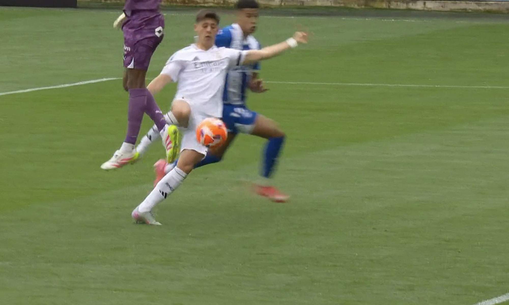 No hay jornada sin polémica: penalti sobre Güler no señalado en Vitoria