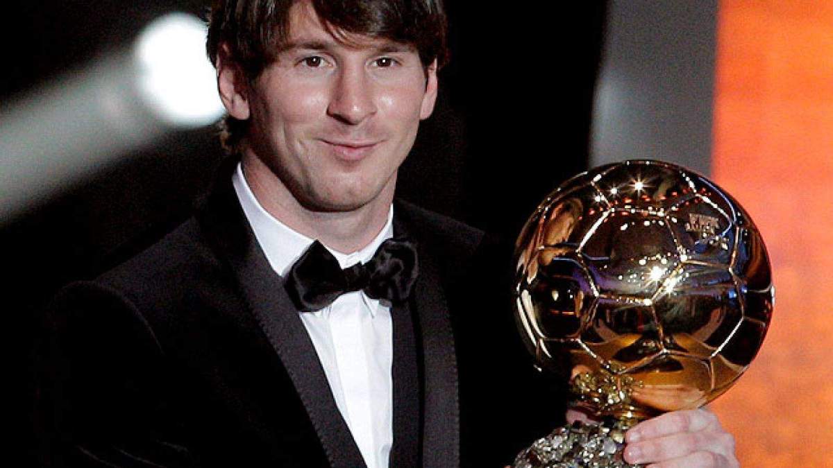Leo Messi ganó el Balón de Oro por delante de Andrés Iniesta y Xavi Hernández.