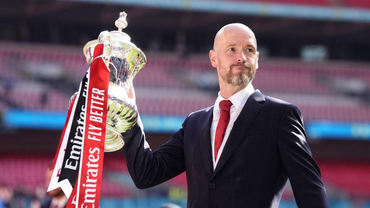 Erik ten Hag podría ser el nuevo entrenador del Bayer Leverkusen. Erik ten Hag podría ser el nuevo entrenador del Bayer Leverkusen.