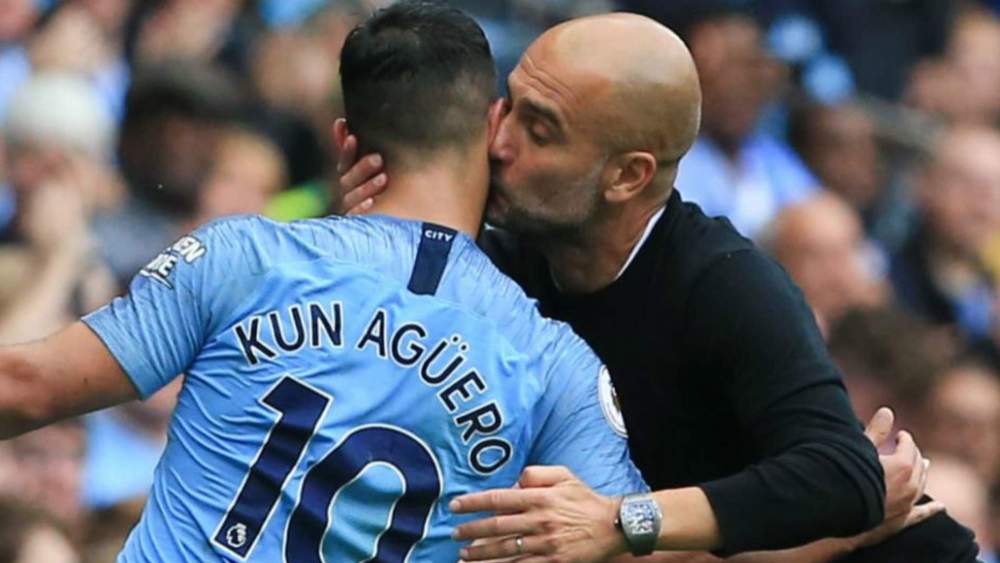 El Kun Agüero y Pep Guardiola, durante un partido del City en el año 2019. El Kun Agüero y Pep Guardiola, durante un partido del City en el año 2019.