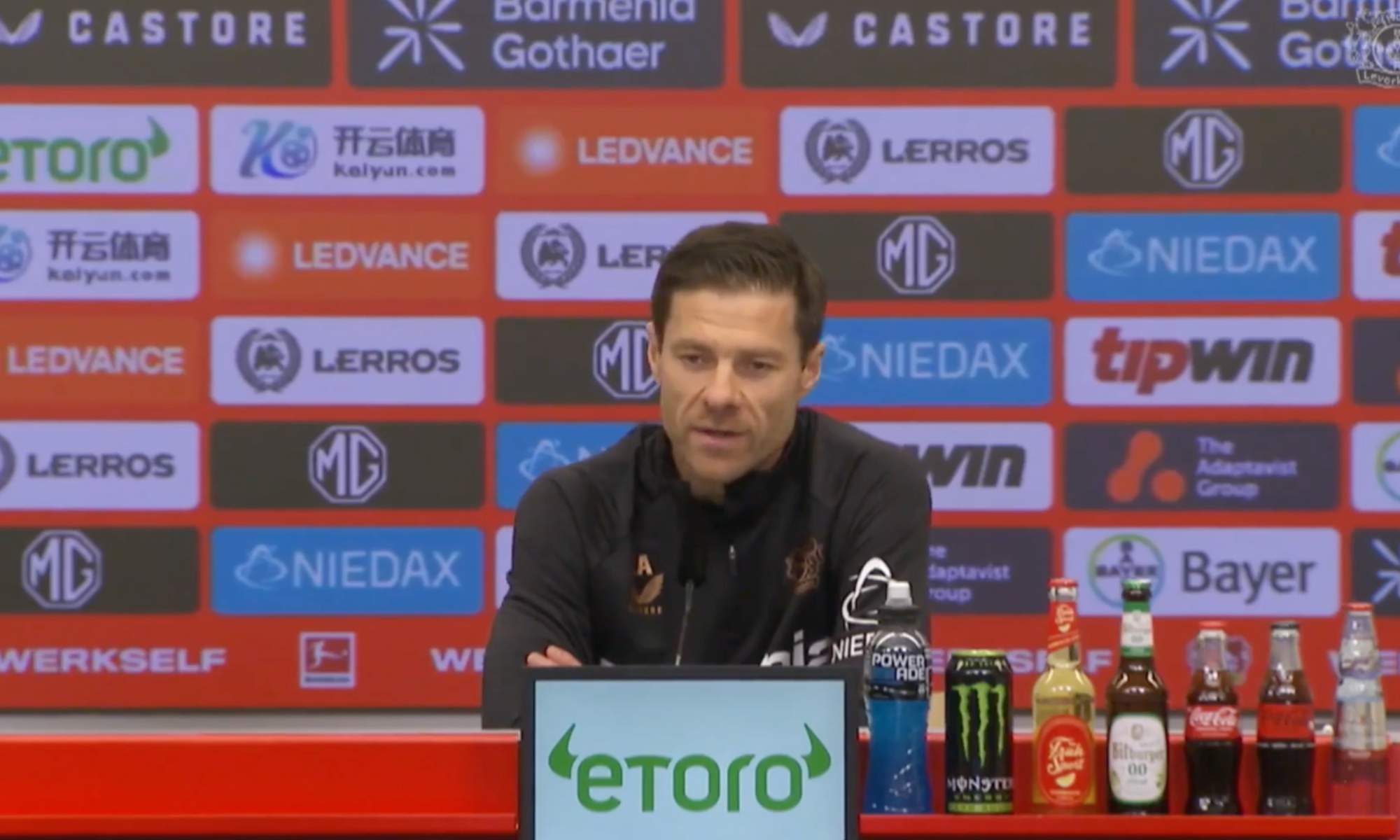 Xabi Alonso ha confirmado en la rueda de prensa de este viernes que dejará el Leverkusen a final de temporada.