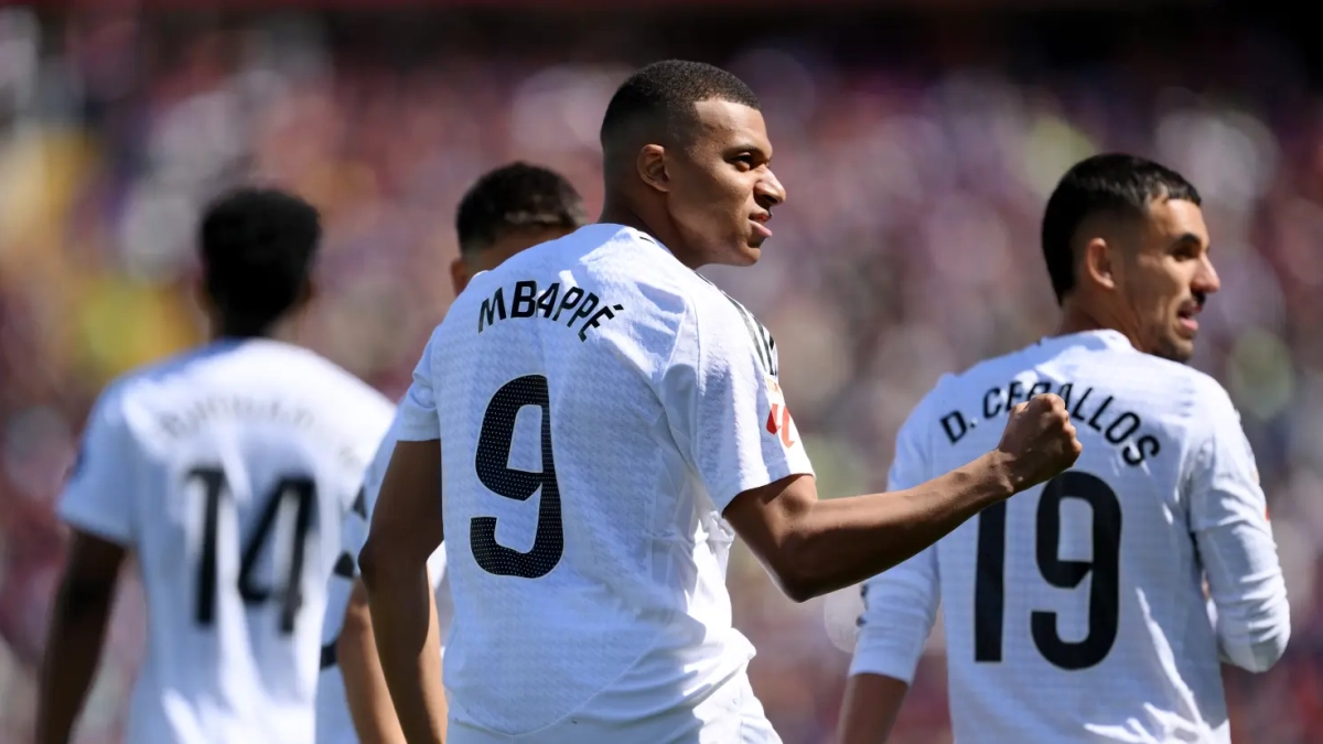 Mbappé celebrando uno de sus goles contra el Barça Mbappé celebrando uno de sus goles contra el Barça