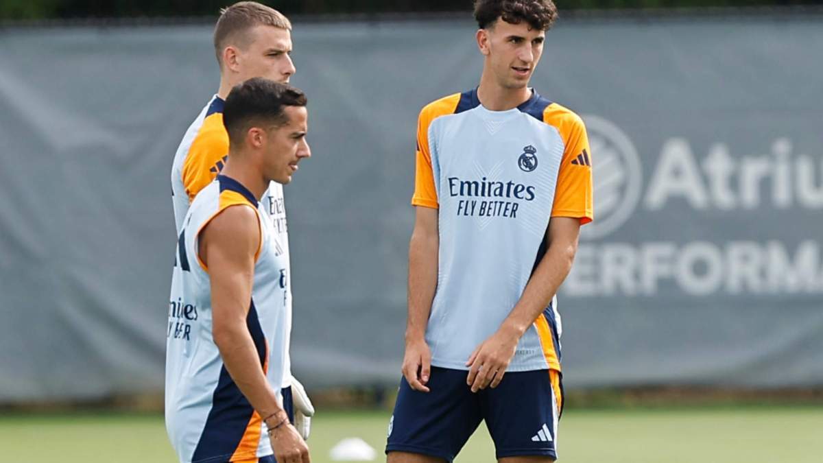 Jacobo Ramón durante un entrenamiento con el primer equipo Jacobo Ramón durante un entrenamiento con el primer equipo