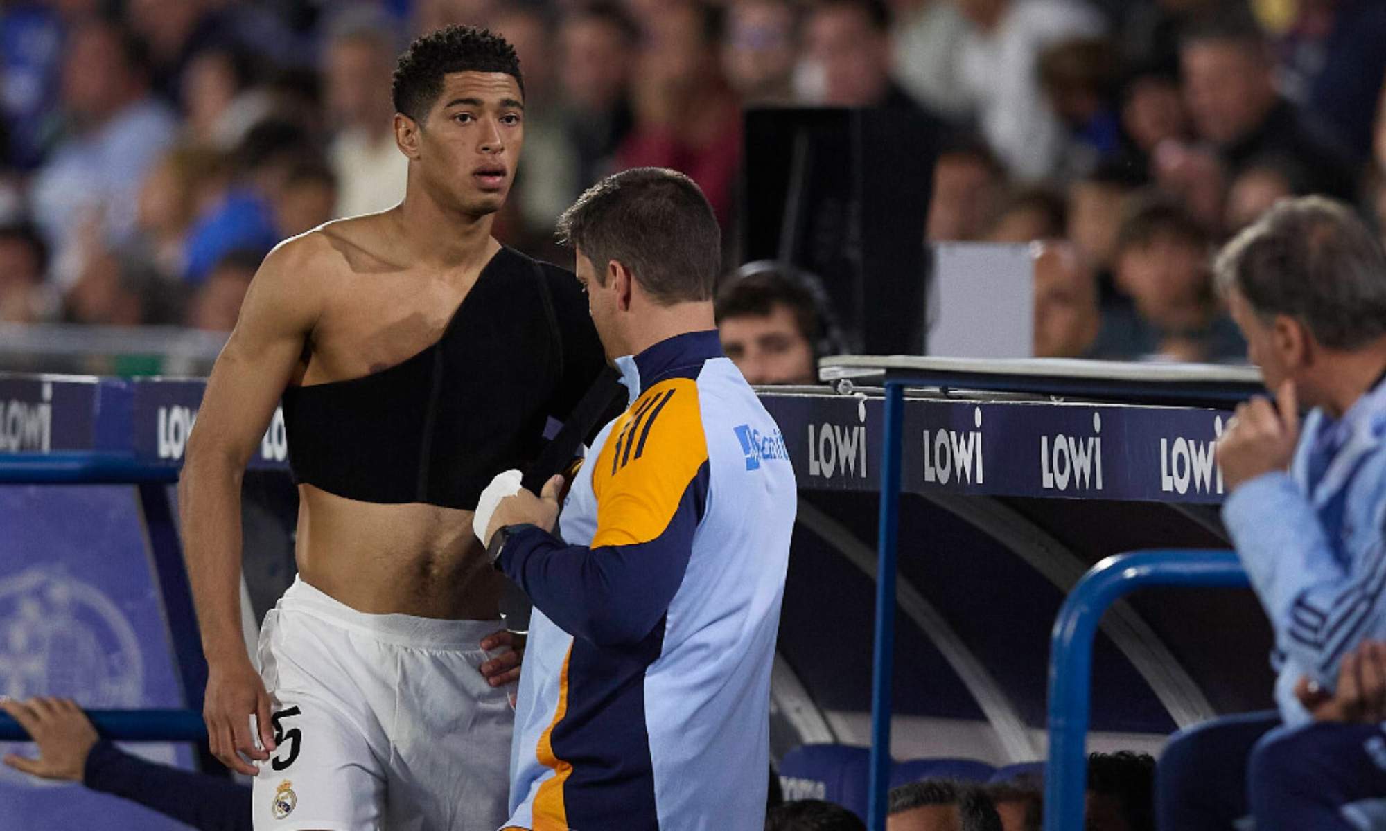 Jude Bellingham ya ha llegado a un acuerdo con el Real Madrid para operarse pronto de su hombro izquierdo tras las molestias por su lesión de hace año y medio.