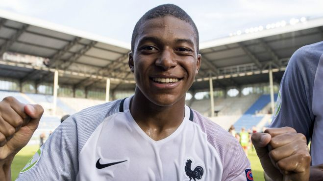 Kylian Mbappé en el mundial sub-19 con Francia