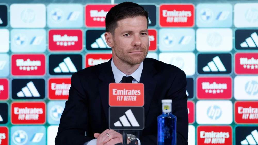 Xabi Alonso en su primera conferencia de prensa con el Real Madrid.