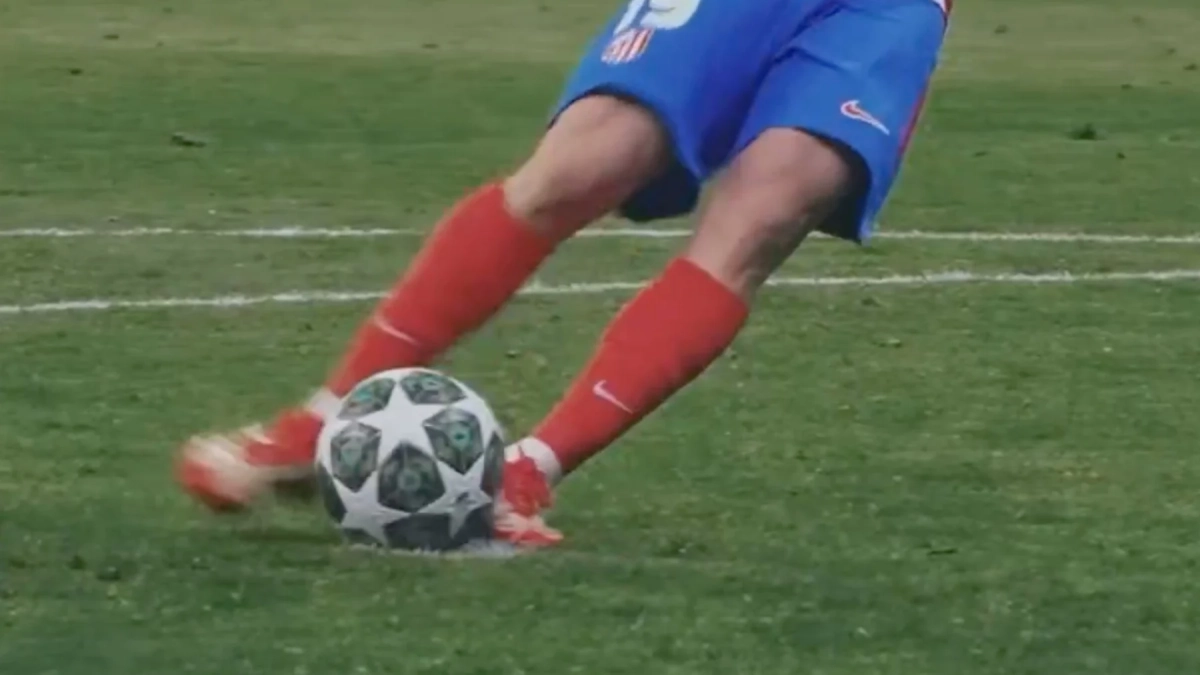 Penalti de Julián Álvarez Penalti de Julián Álvarez