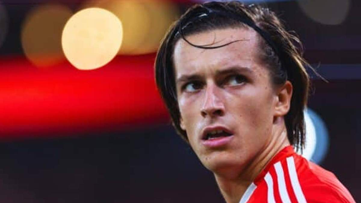 Álvaro Carreras durante un partido con el Benfica. Álvaro Carreras durante un partido con el Benfica.