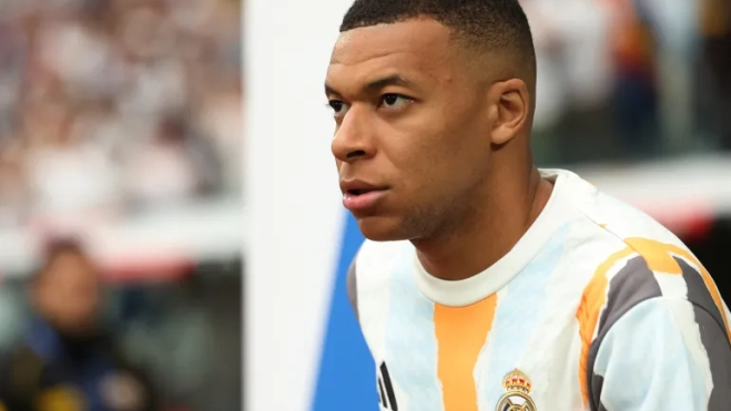 Mbappé con el Real Madrid