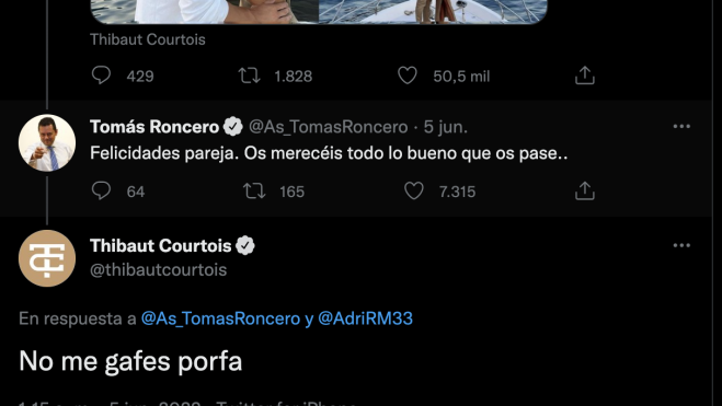 Comentarios entre Courtois y Tomás Roncero