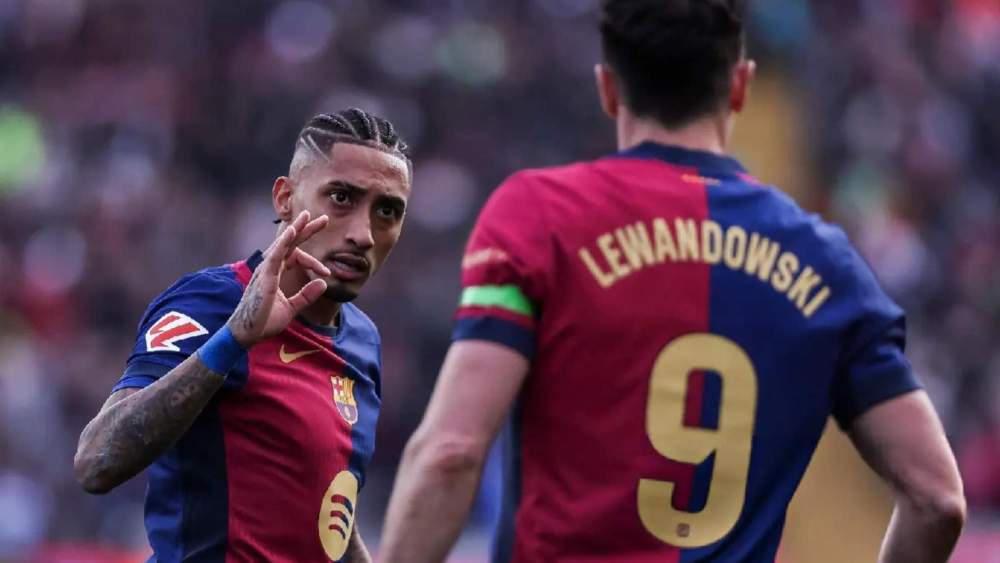 raphinha partido barça lewandoski