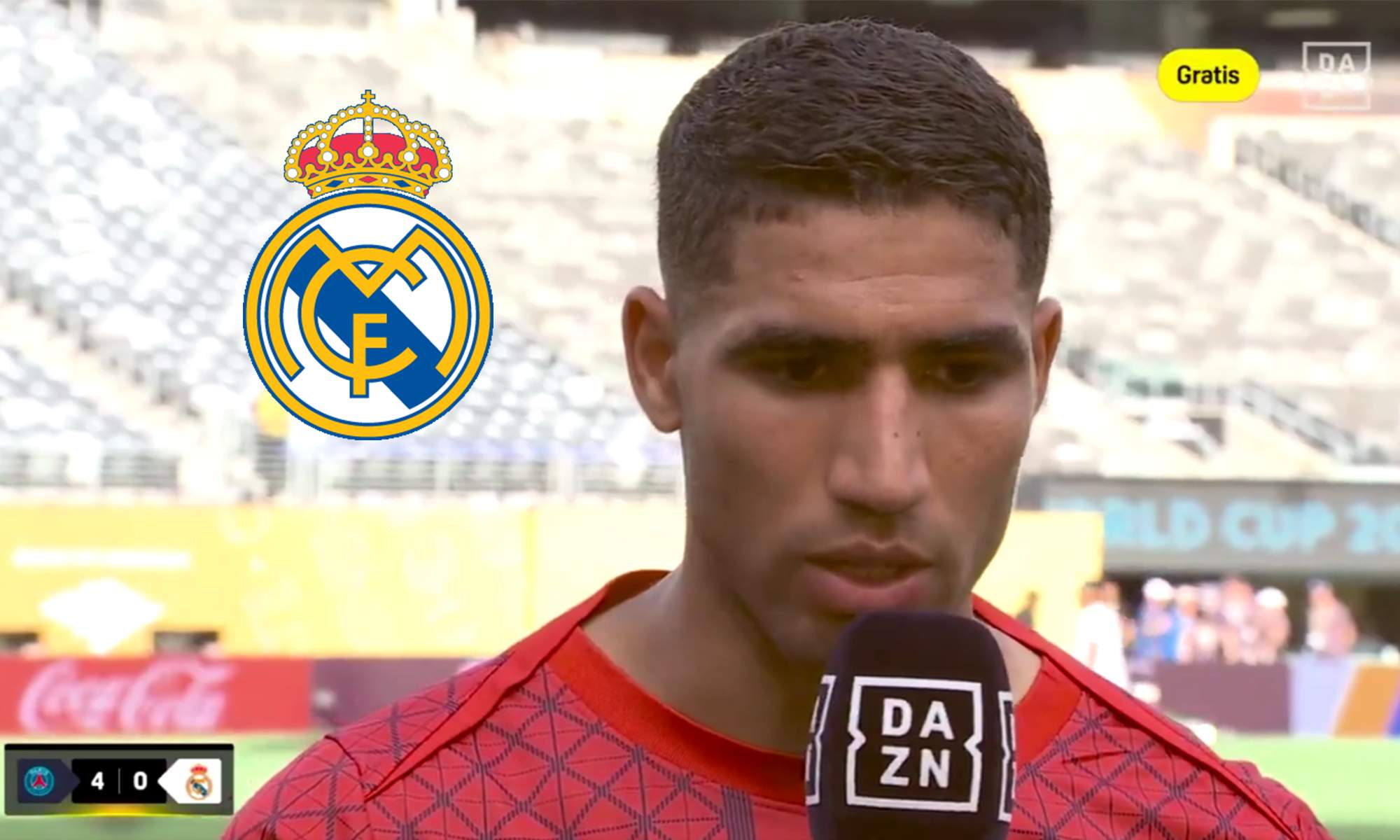 Achraf Hakimi y un escudo del Real Madrid.