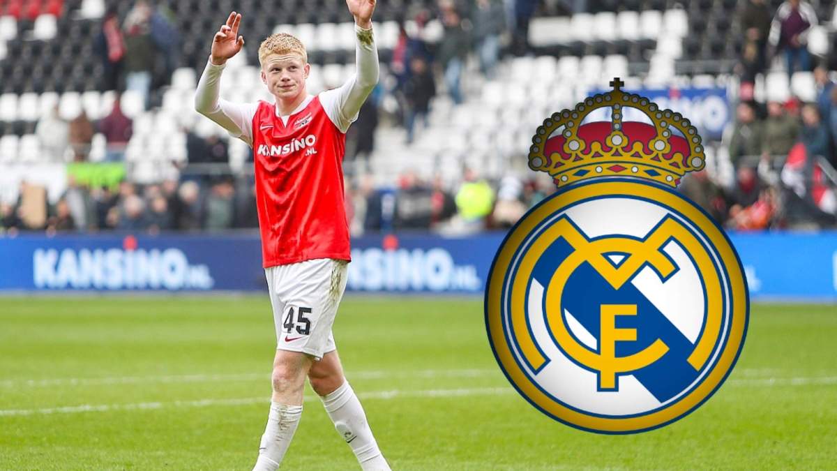 El Real Madrid recibe señales por parte de Kees Smit para recalar en el Santiago Bernabéu. El Real Madrid recibe señales por parte de Kees Smit para recalar en el Santiago Bernabéu.