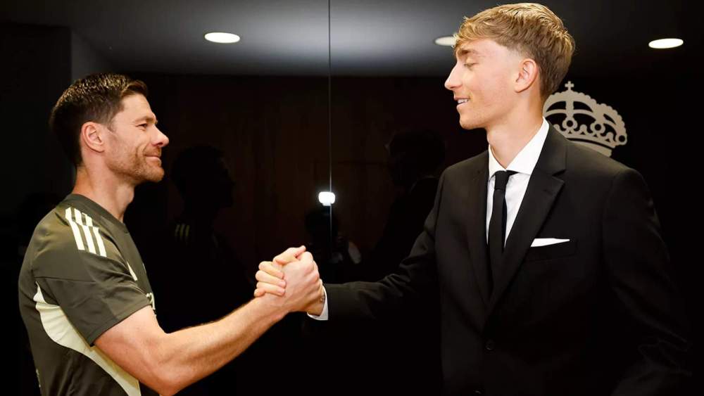 xabi alonso dean huijsen