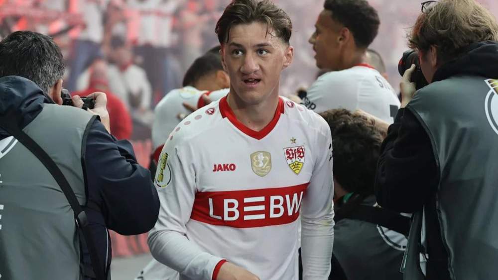 Angelo Stiller vuelve a estar en el objetivo del Real Madrid. Angelo Stiller vuelve a estar en el objetivo del Real Madrid.