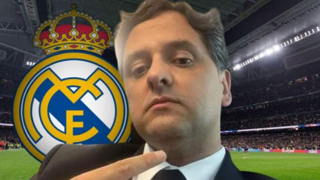 Juni Calafat y escudo del Real Madrid