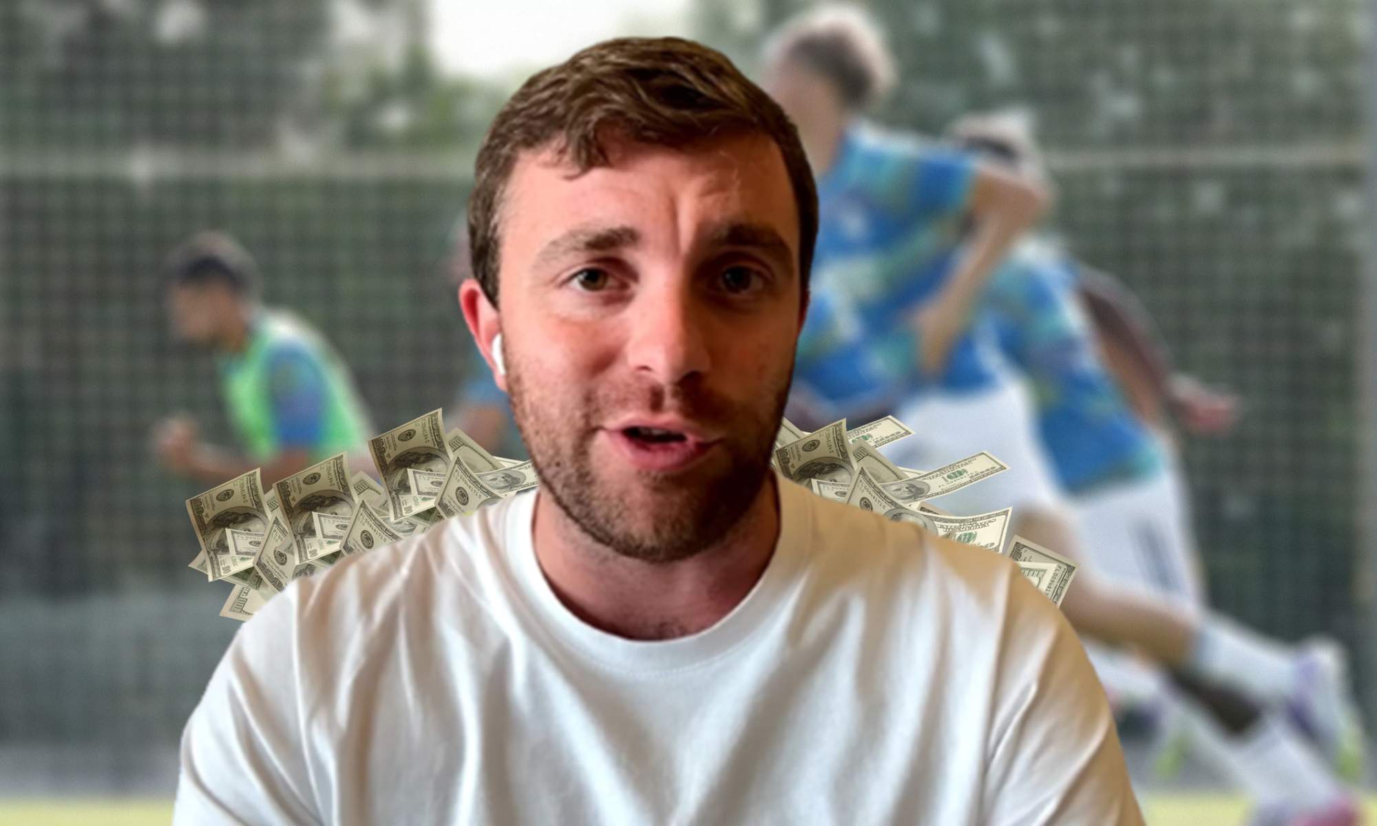 Fabrizio Romano, dinero y una captura de jugadores del Real Madrid calentando. Fabrizio Romano, dinero y una captura de jugadores del Real Madrid calentando.