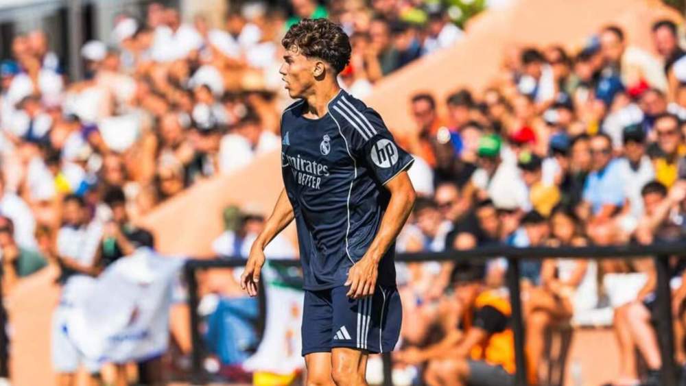 Thiago Pitarch podría ser la 'solución' de Xabi Alonso para el centro del campo del Madrid.