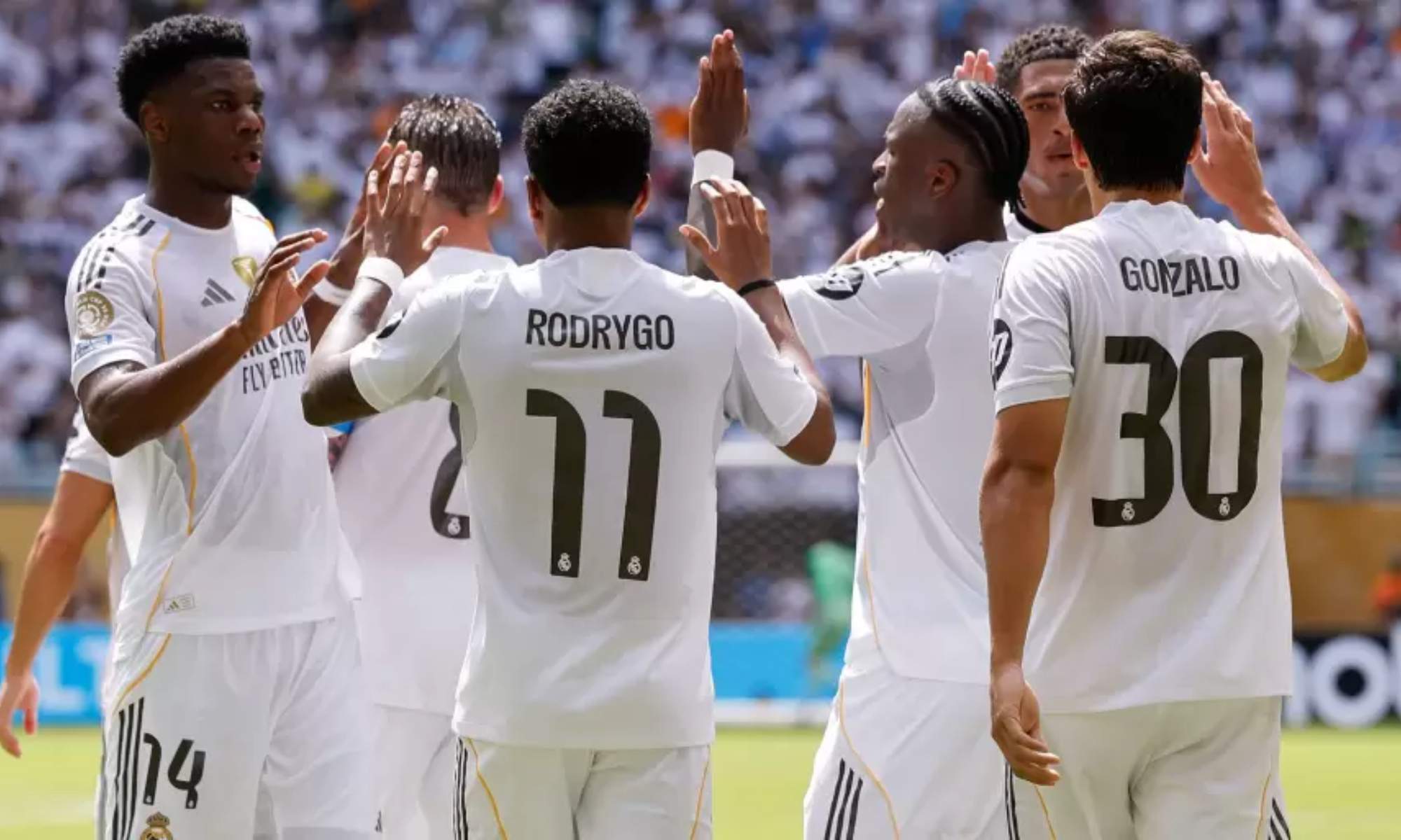 El Real Madrid podría perder a uno de sus defensas en estas dos semanas que restan de mercado.